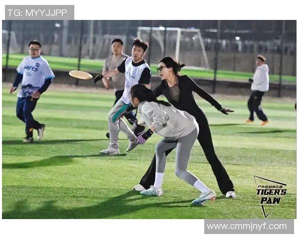 飞盘热潮席卷成都：从竞技到文化的意识转变与团队精神重塑